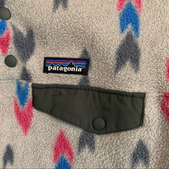 Patagonia Grey pattern Medium Synchilla NWOT - Picture 3 of 7
